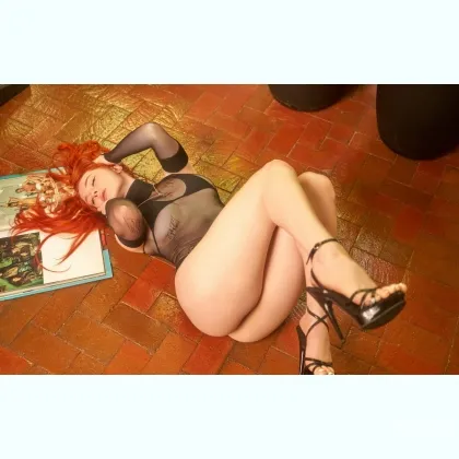 Ищу горячего нектарного мачо для обжигающей ночи!