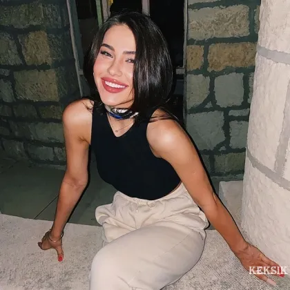 Ищу настоящего героя для уюта и страсти этой ночи