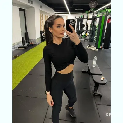 Соблазнительная фея приглашает в мир грёз